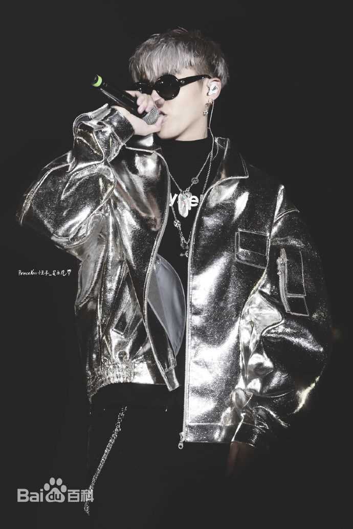 吴亦凡(KRIS)演唱会素颜照相册