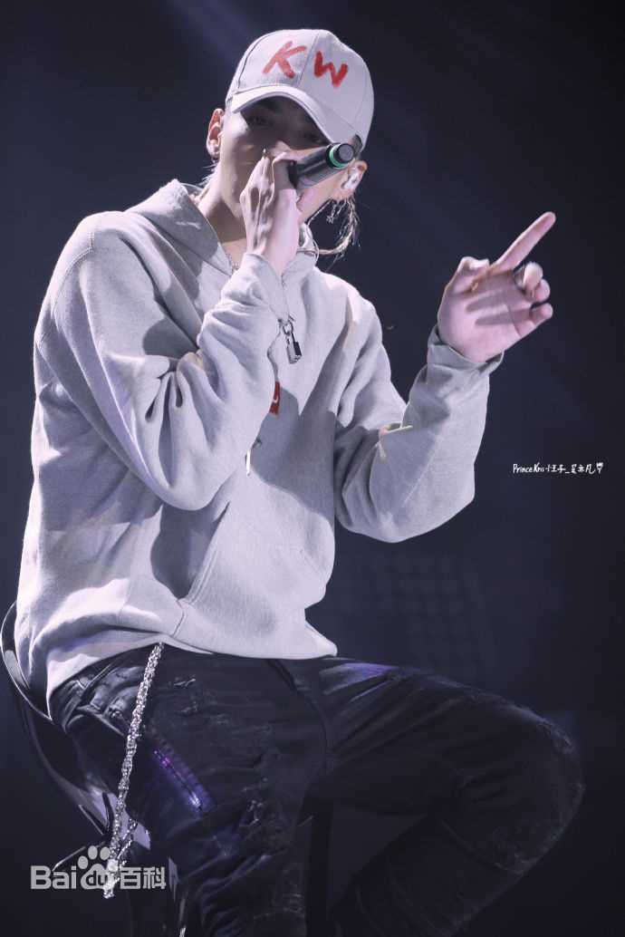 吴亦凡(KRIS)演唱会素颜照相册