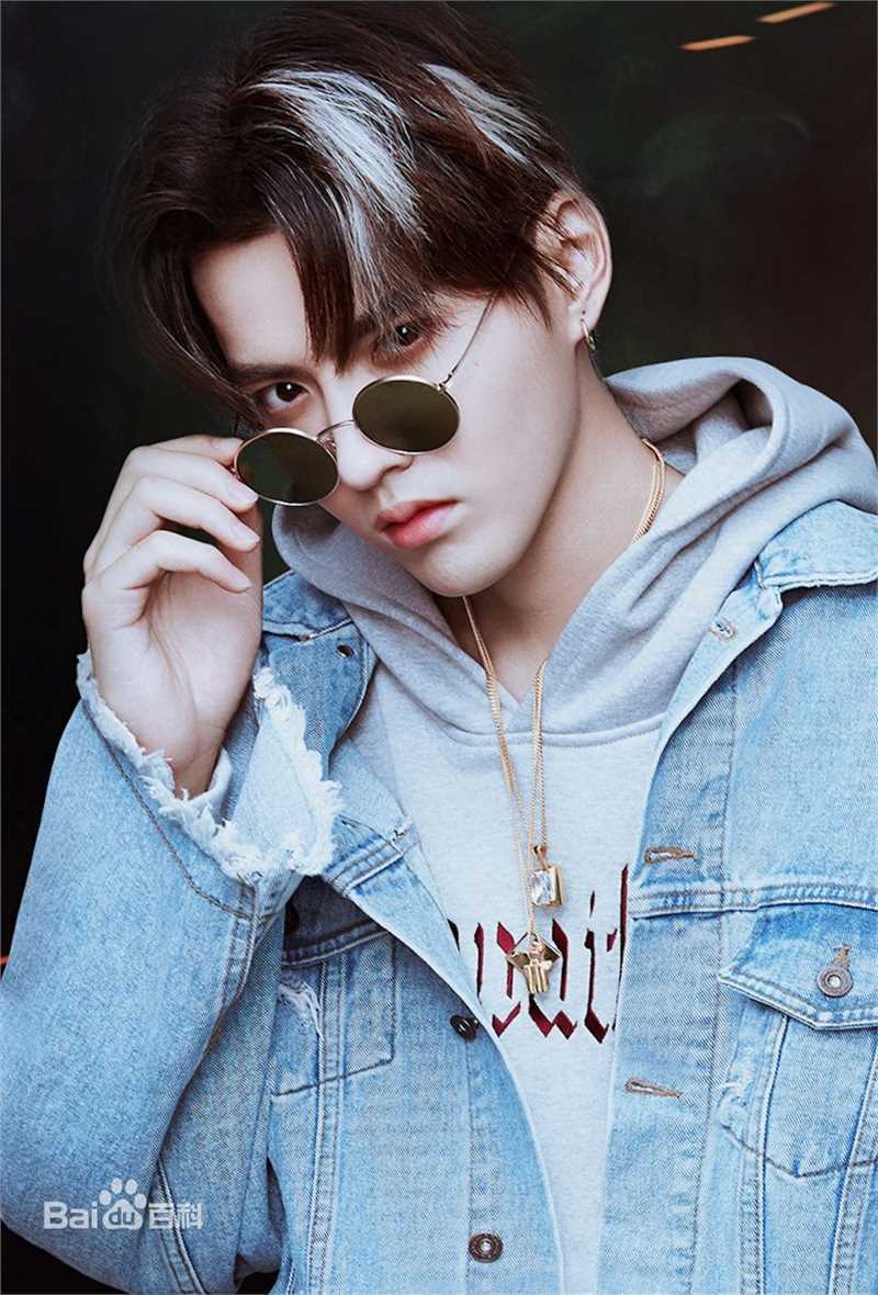 吴亦凡(KRIS)最优质个人相册