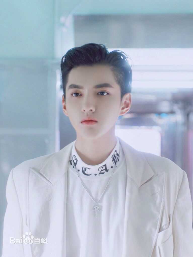 吴亦凡(KRIS)高清专辑图集