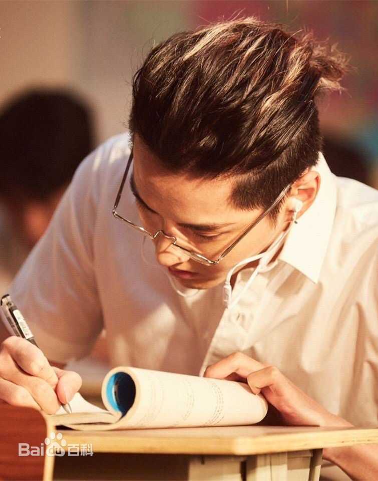 吴亦凡(KRIS)高清专辑图集