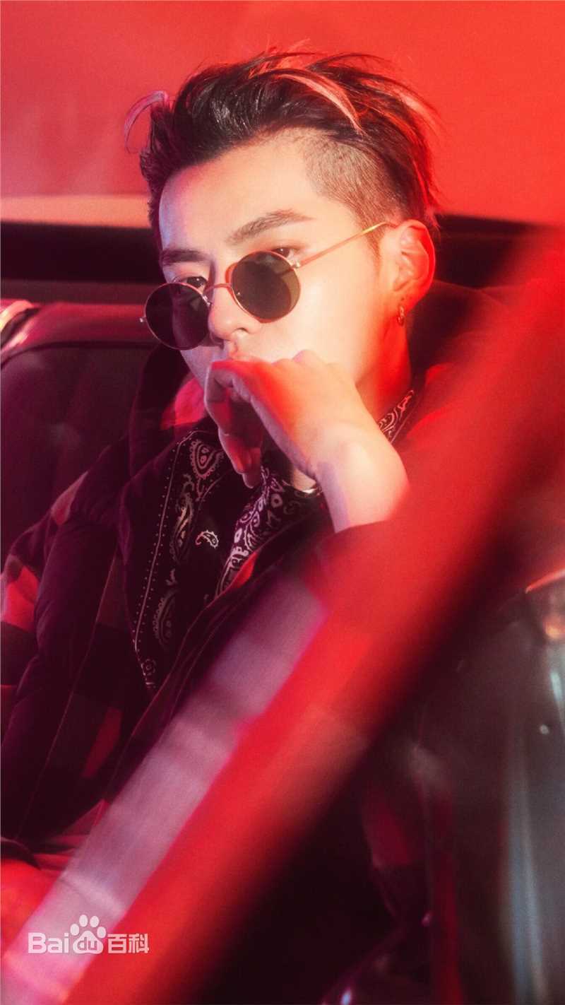 吴亦凡(KRIS)高清专辑图集