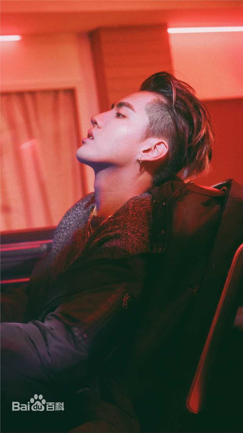 吴亦凡(KRIS)高清专辑图集