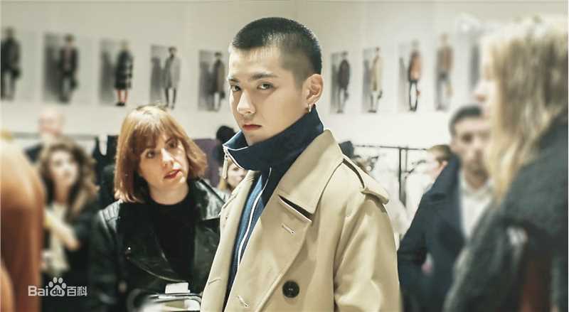 吴亦凡(KRIS)20160111伦敦时装周生活照相册