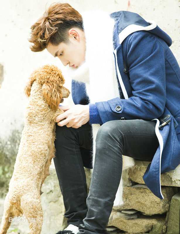 高清吴亦凡(KRIS)在《致青春-原来你还在这里》饰 程铮中的图集