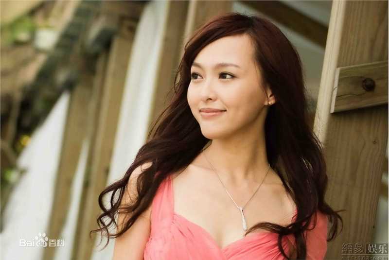 最新唐嫣(Tang Yan，Tiffany Tang)在《熊猫人》中的壁纸