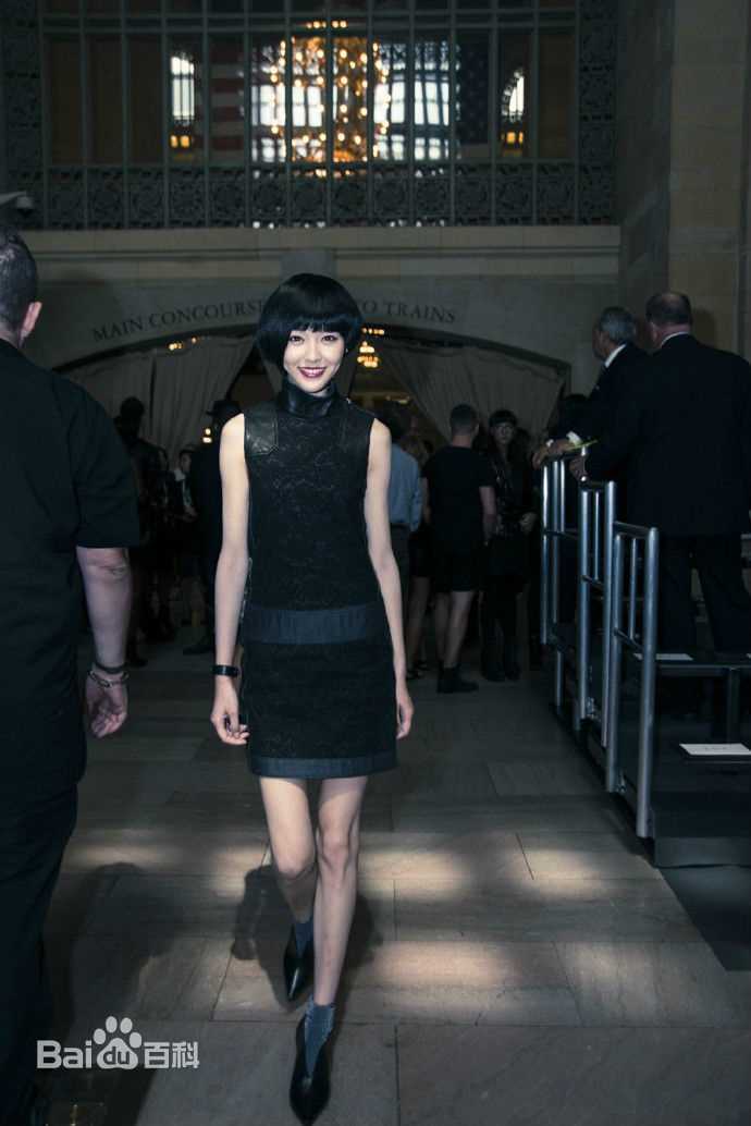 唐嫣(Tang Yan，Tiffany Tang)出席活动图片图册