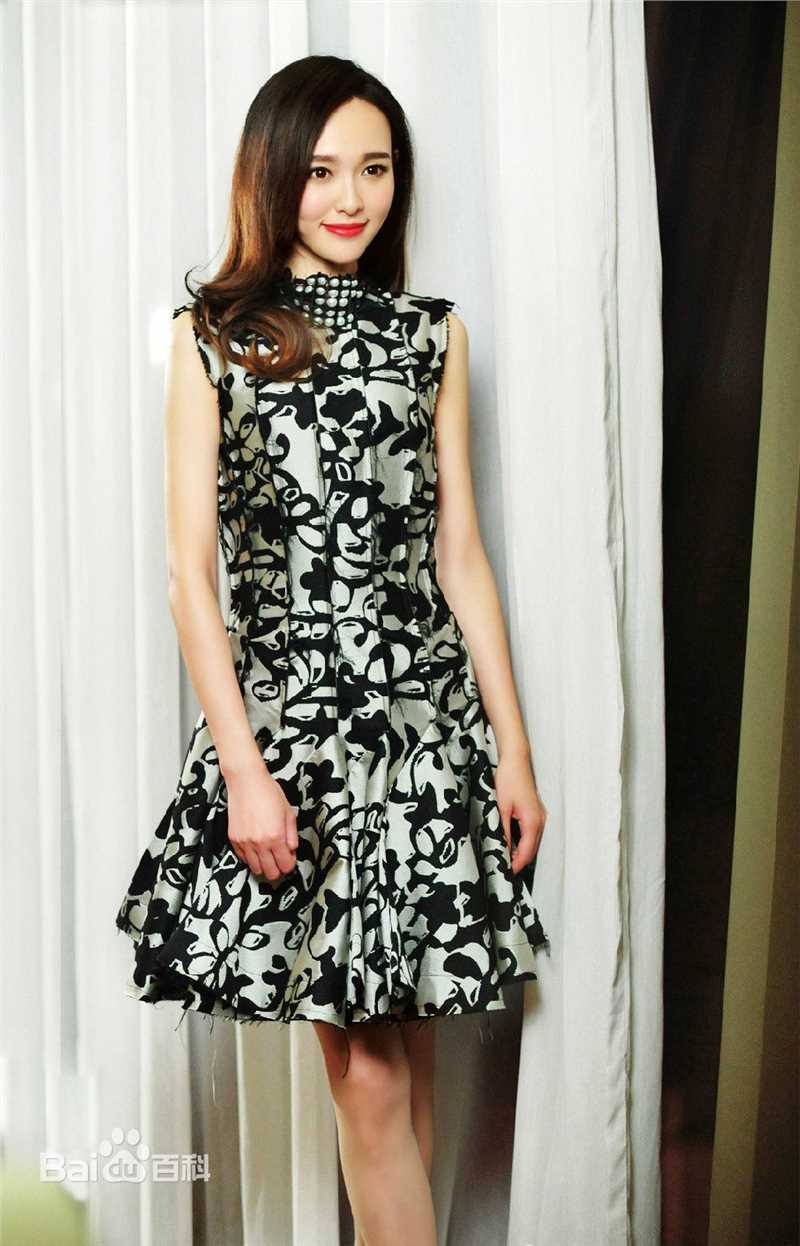 唐嫣(Tang Yan，Tiffany Tang)出席活动图片图册