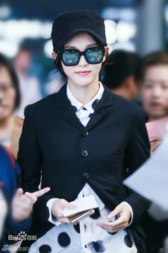 唐嫣(Tang Yan，Tiffany Tang)生活写照图册