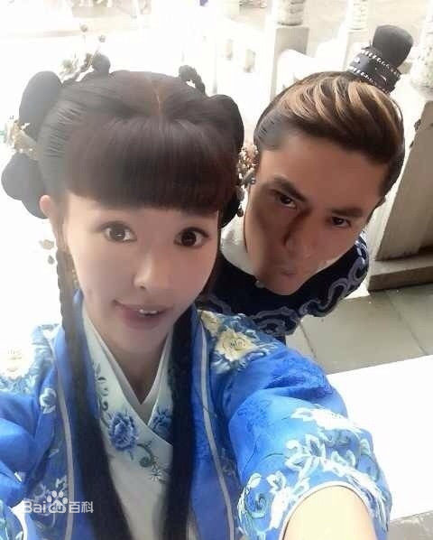 唐嫣(Tang Yan，Tiffany Tang)友人合影生活照相册