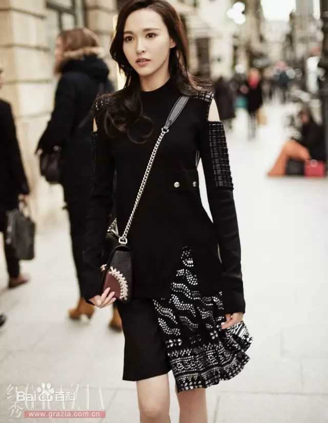 唐嫣(Tang Yan，Tiffany Tang)时尚街拍壁纸壁纸