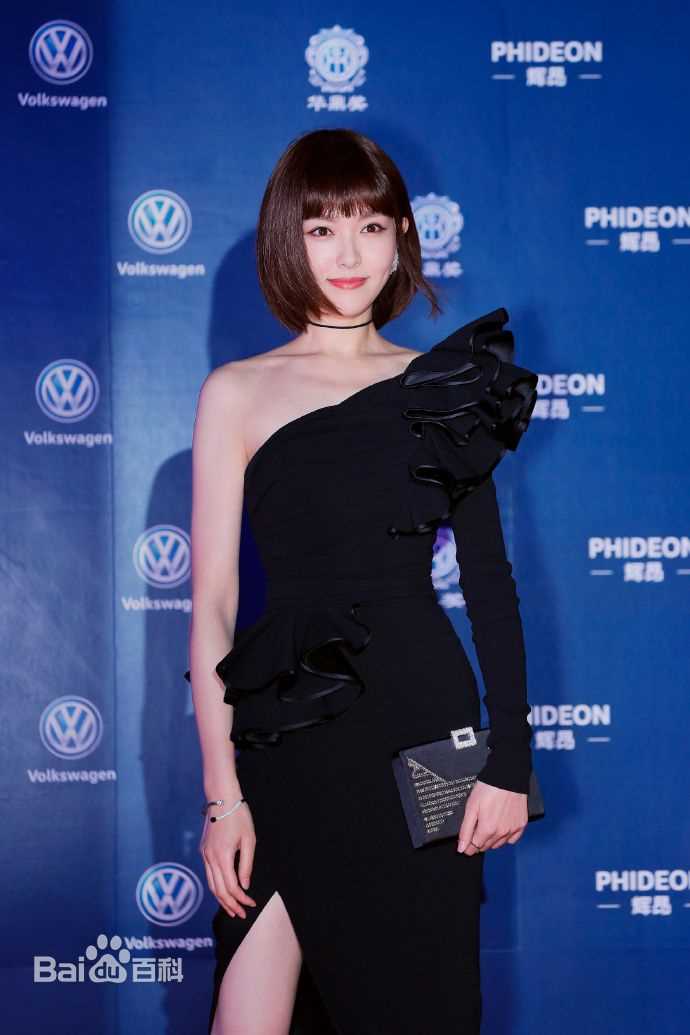 唐嫣(Tang Yan，Tiffany Tang)第22届华鼎奖壁纸壁纸