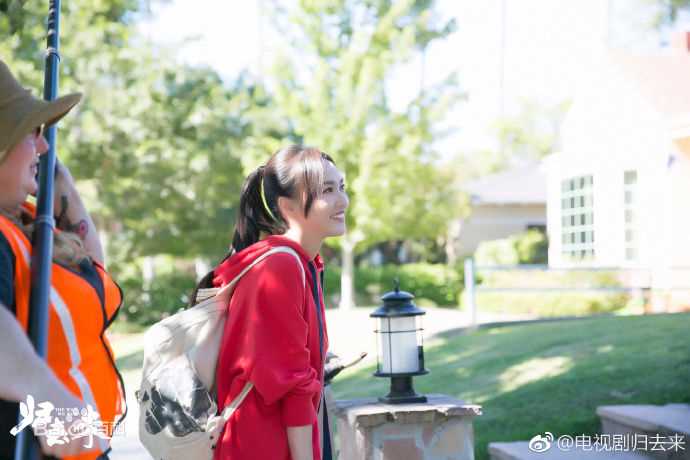 高清唐嫣(Tang Yan，Tiffany Tang)在《归去来》萧清中的图集