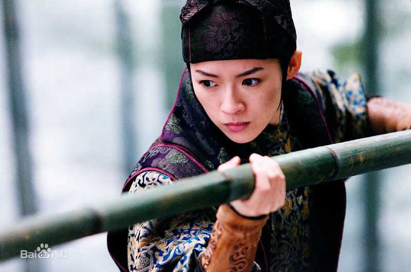 章子怡(Zhang Ziyi)经典荧幕形象前后照片