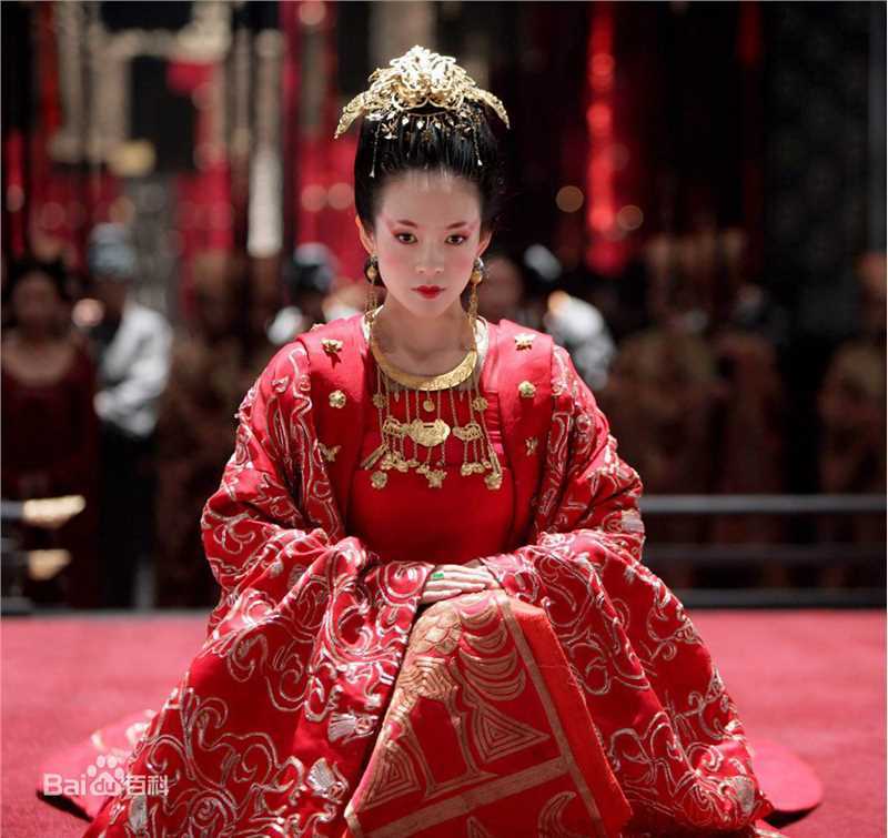 章子怡(Zhang Ziyi)经典荧幕形象前后照片