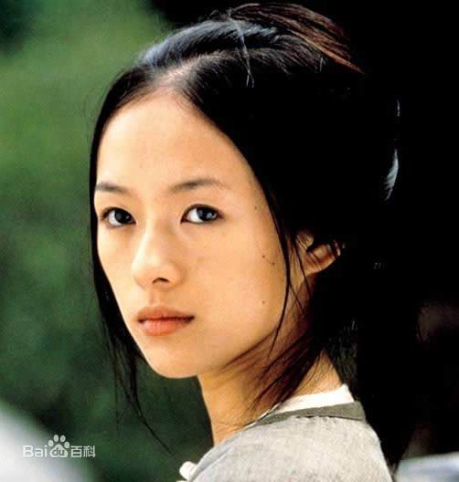 章子怡(Zhang Ziyi)经典荧幕形象前后照片