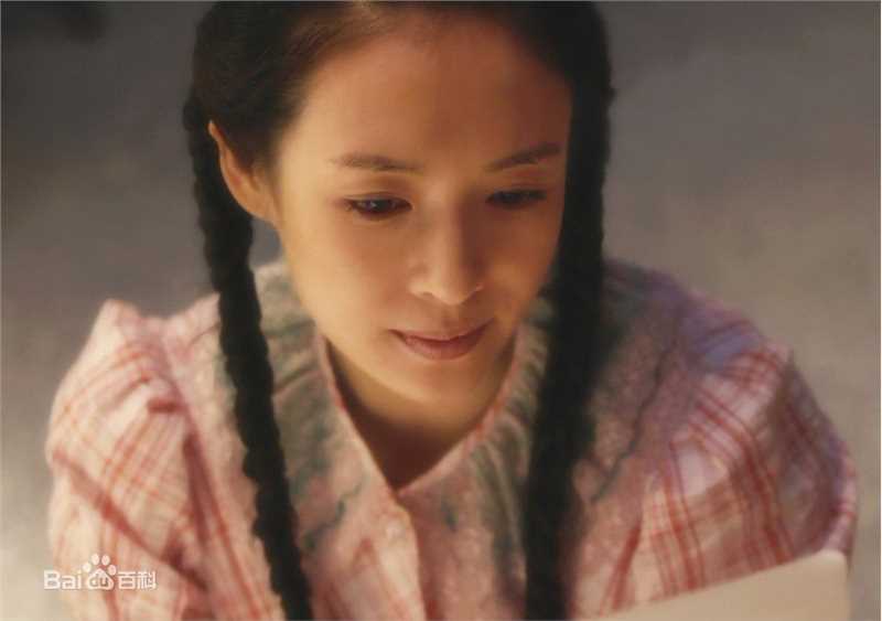 章子怡(Zhang Ziyi)经典荧幕形象前后照片