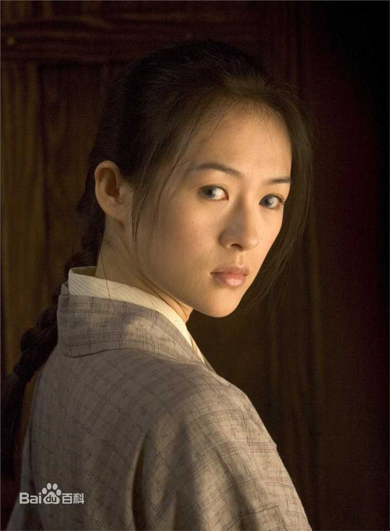 章子怡(Zhang Ziyi)经典荧幕形象前后照片