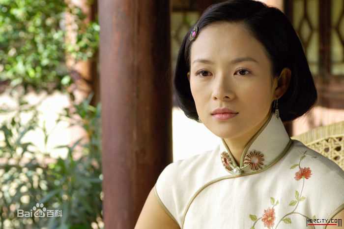 章子怡(Zhang Ziyi)经典荧幕形象前后照片