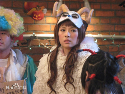 章子怡(Zhang Ziyi)经典荧幕形象前后照片