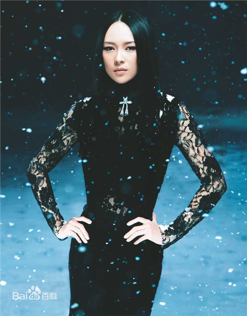 章子怡(Zhang Ziyi)时尚大片素颜照壁纸