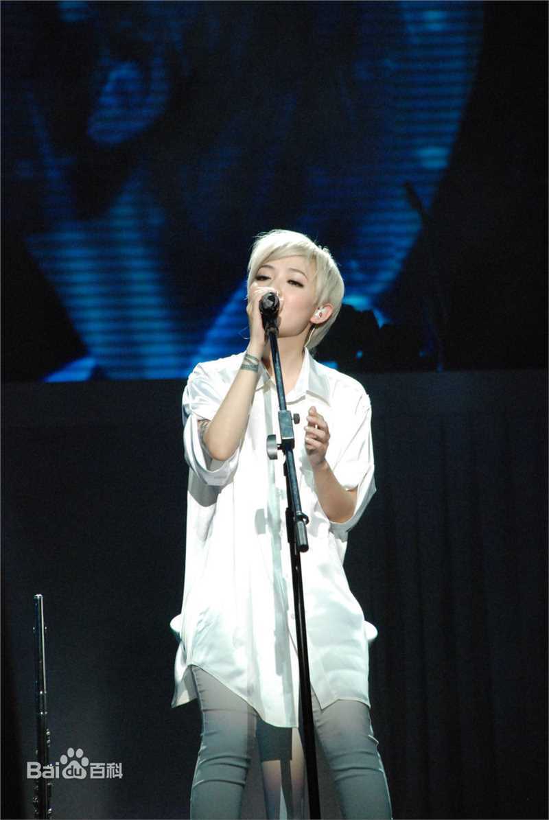 最新范晓萱(Mavis Fan)精彩图册