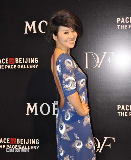 闫妮(NI YAN)闫大美性感图片壁纸