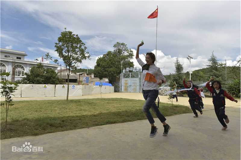 林志玲(Lin Chi-ling)云南九条沟公益之行生活照相册