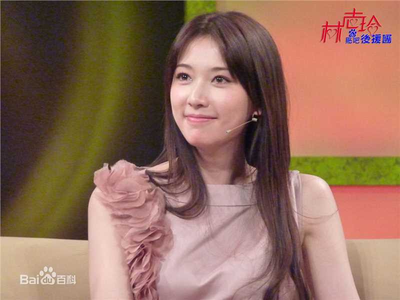 林志玲(Lin Chi-ling)做客鲁豫有约生活照相册