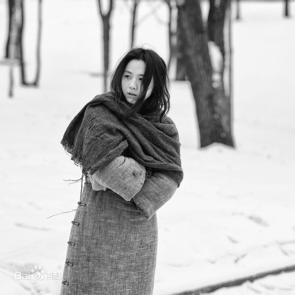 最新汤唯(Tang Wei)在《黄金时代》饰 萧红中的壁纸