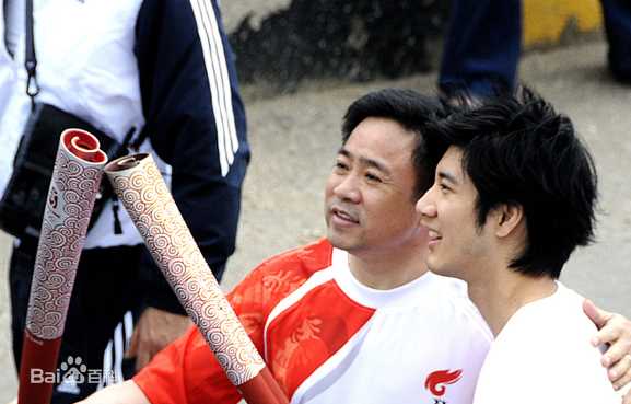 王力宏(Leehom Wang)奥运火炬手 素颜照相册