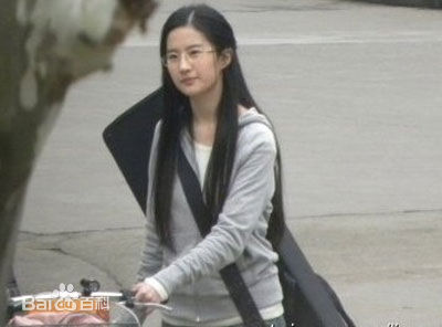 王力宏(Leehom Wang)在导演《恋爱通告》中的