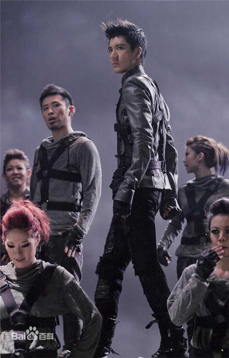 最全王力宏(Leehom Wang)在《火力全开》图集中的相册