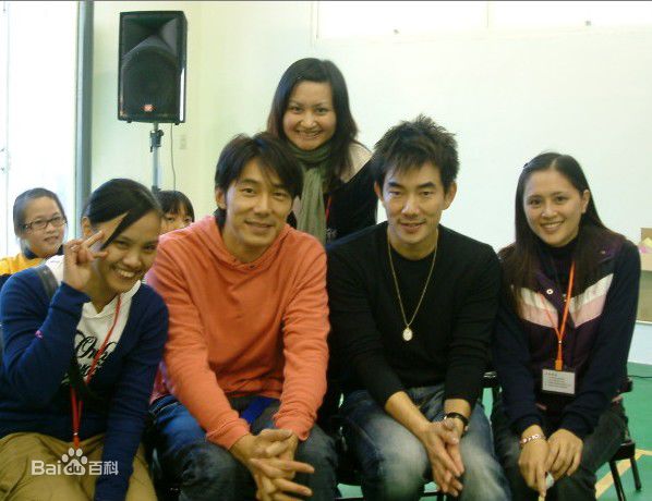 任贤齐(Richie Jen)慈善活动图册