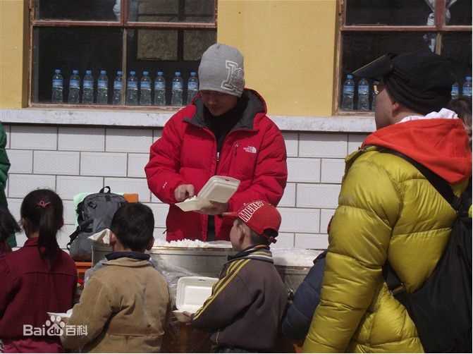 任贤齐(Richie Jen)慈善活动图册