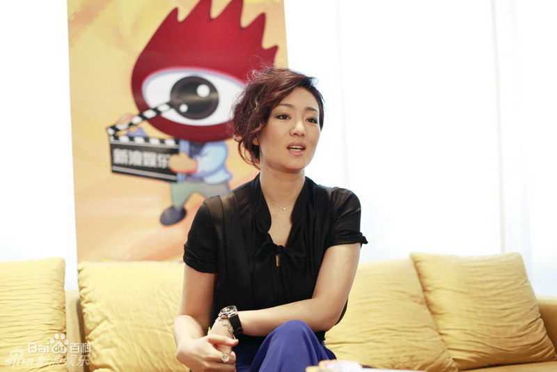 巩俐(Gong Li)做客某网站壁纸壁纸