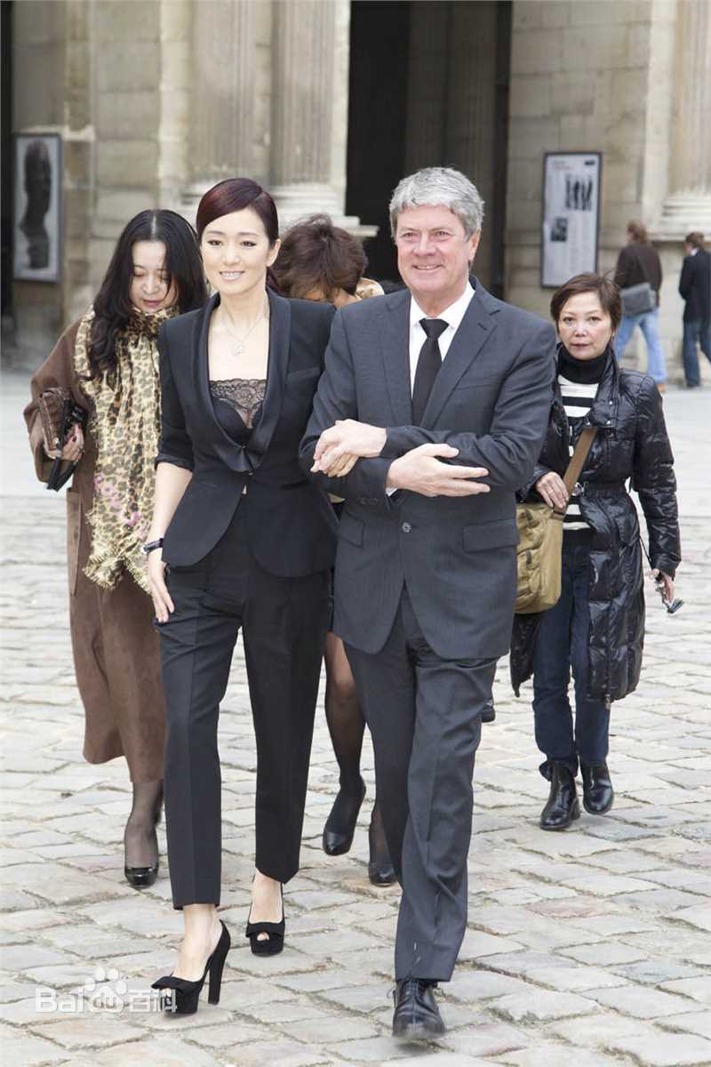 巩俐(Gong Li)巴黎2011秋冬时装周壁纸壁纸