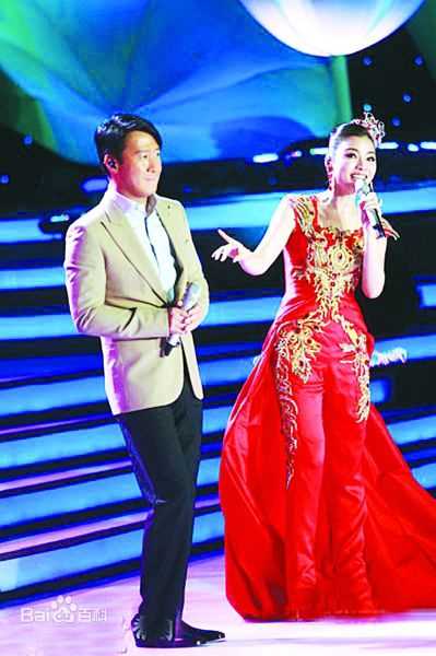 黎明(Leon Lai Ming)参加综艺节目的前后照片