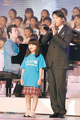 黎明(Leon Lai Ming)参加综艺节目的前后照片