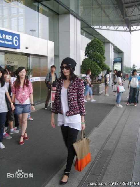 陈慧琳(Kelly Chen)生活照性感图片图集