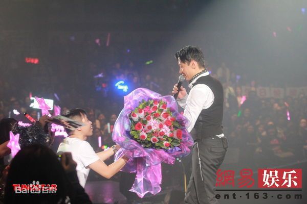 高清陈慧琳(Kelly Chen)《金枝玉叶》精彩图册