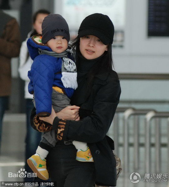 董洁(Angel)和儿子顶顶照片图片图集