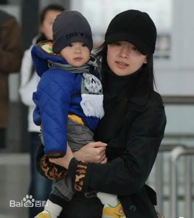 董洁(Angel)和儿子顶顶照片图片图集
