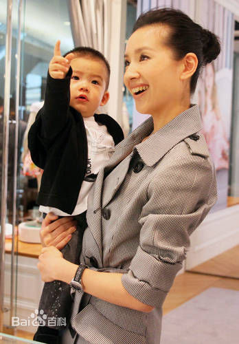 董洁(Angel)和儿子顶顶照片图片图集