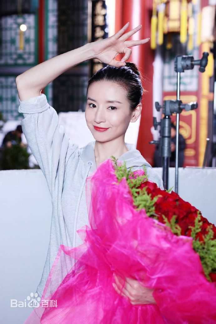 董洁(Angel)在《如懿传》饰富察琅嬅中的