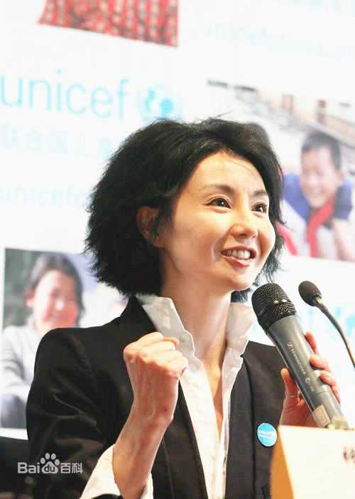 张曼玉(Maggie Cheung)热心公益壁纸壁纸