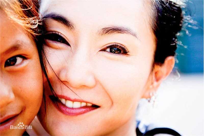 张曼玉(Maggie Cheung)前后照片