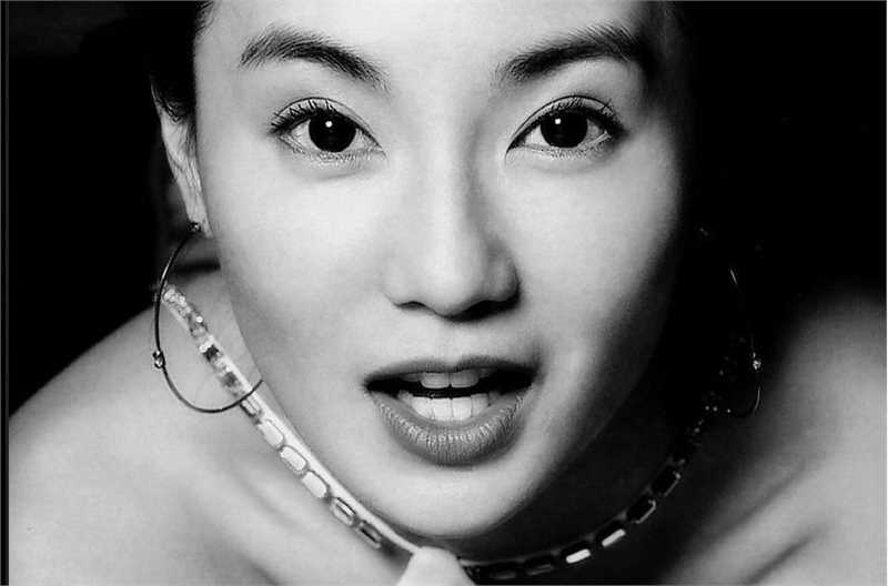 张曼玉(Maggie Cheung)前后照片