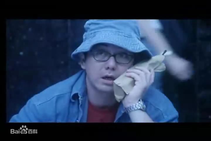 高清黄秋生(Anthony Perry)在1994年电影《梦差人》照片中的图集