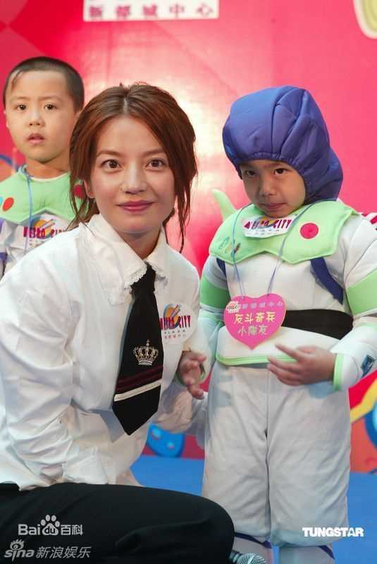 最全赵薇(Vicki Zhao，Zhao Wei)精彩图册